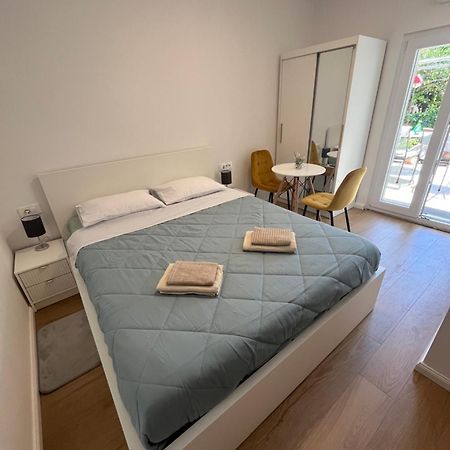 Green Oasis For Two, 30 Meters From Sea Apartment Zadar Exterior photo