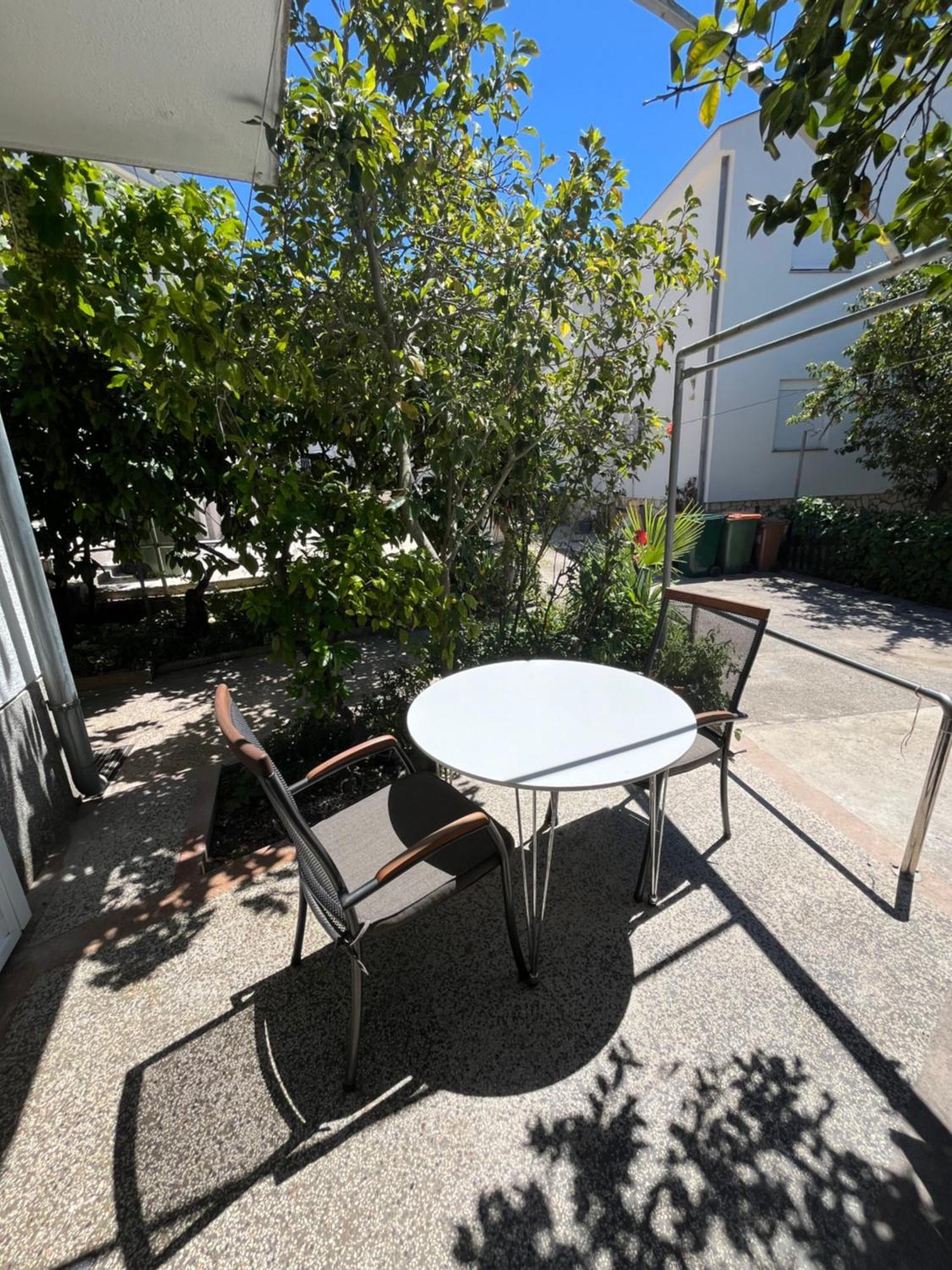 Green Oasis For Two, 30 Meters From Sea Apartment Zadar Exterior photo